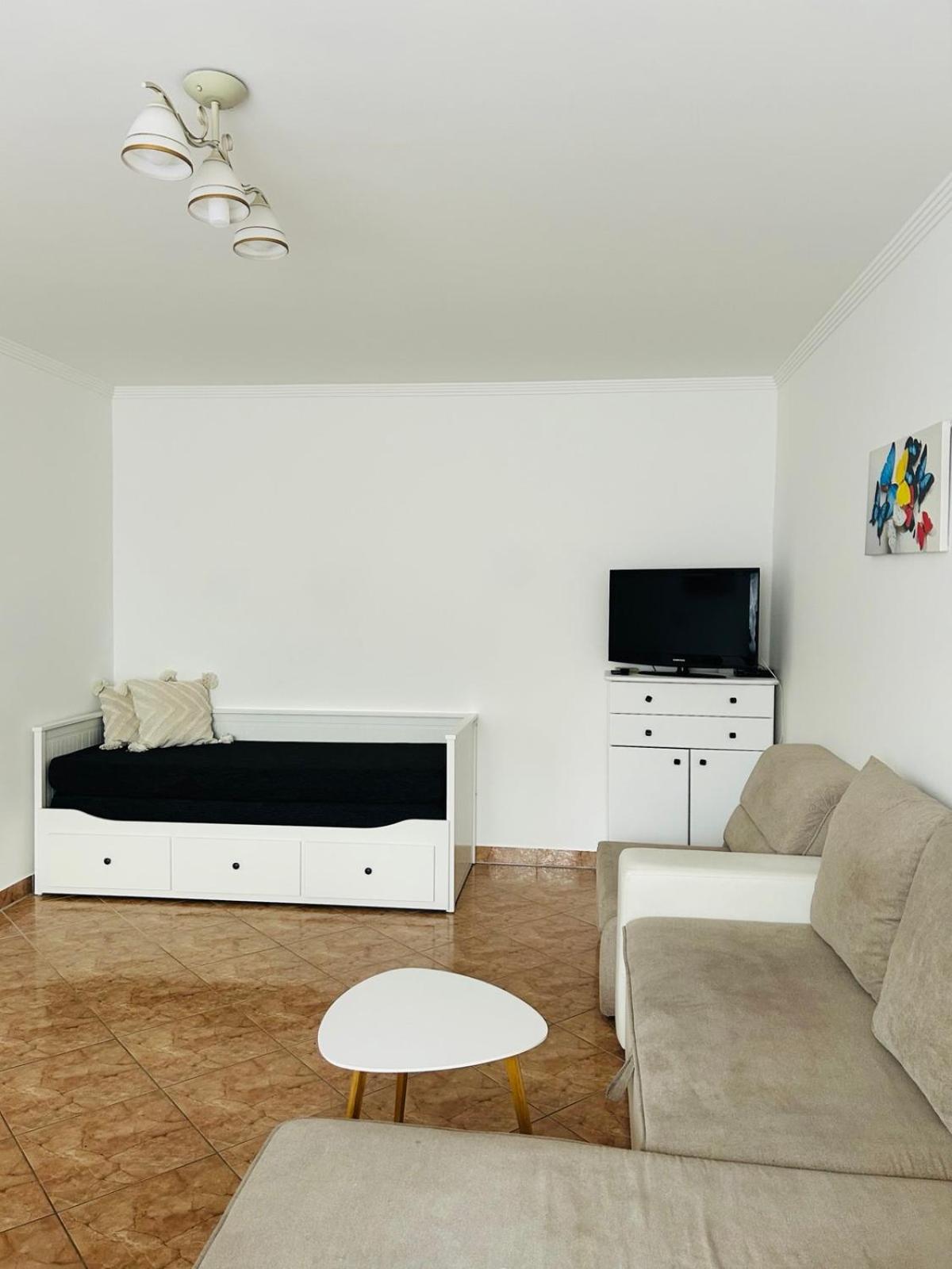 Appartement Szabo Laszlo Apartman à Hajdúszoboszló Extérieur photo