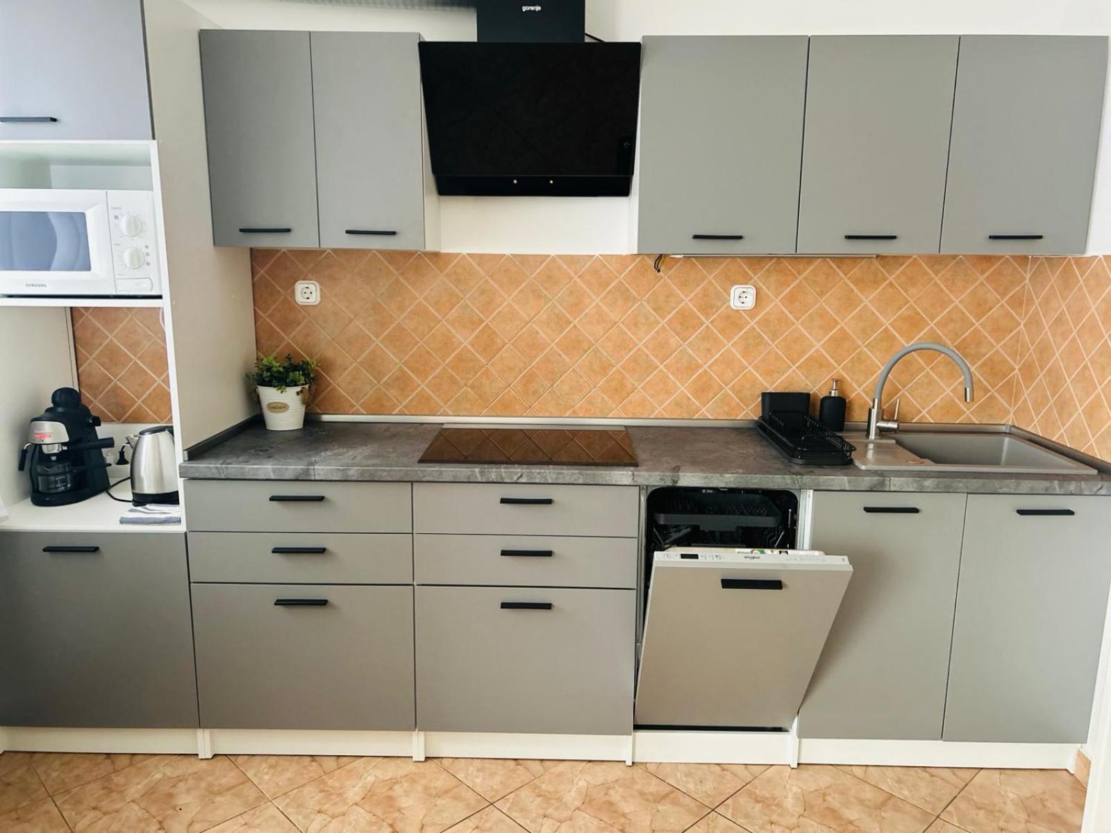 Appartement Szabo Laszlo Apartman à Hajdúszoboszló Extérieur photo